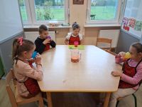 2025.10 biedronki 3 200